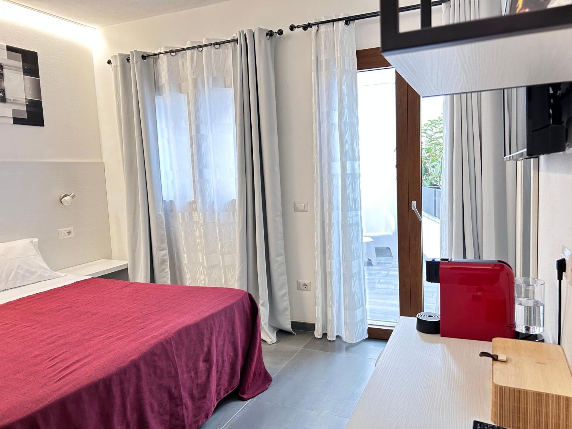 Longevity Hotel トルトリ エクステリア 写真